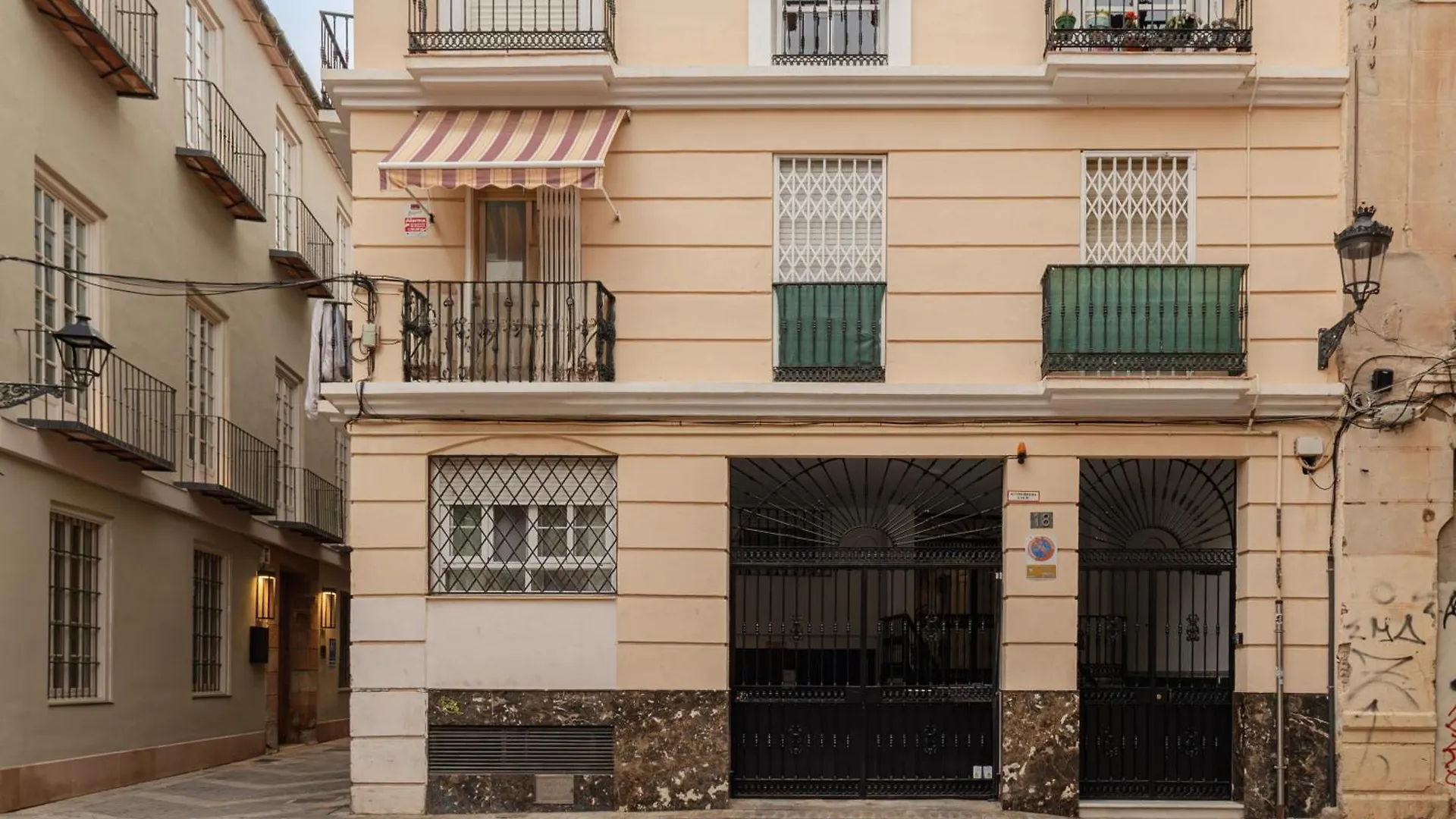 Edantoki Apartment Malaga
